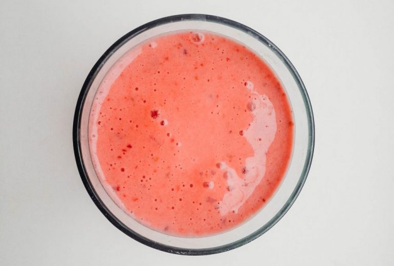 11 Compelling Reasons To Drink A Protein Shake Before Bed Femniqe